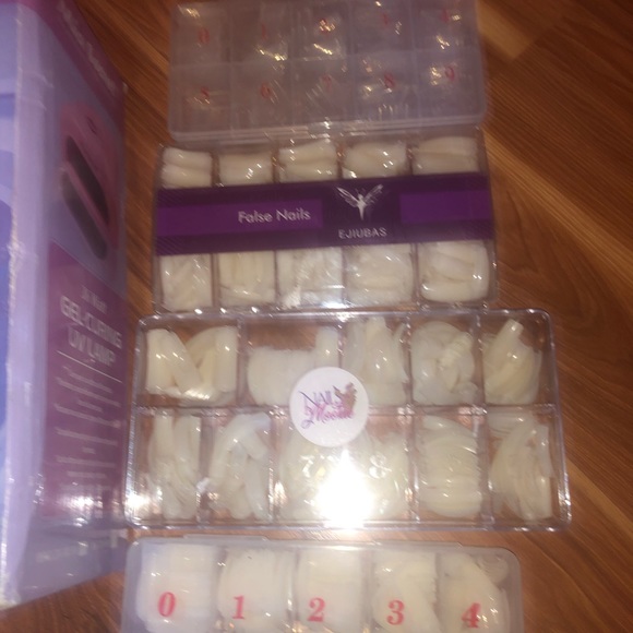 Random Nail Lot - Picture 4 of 15